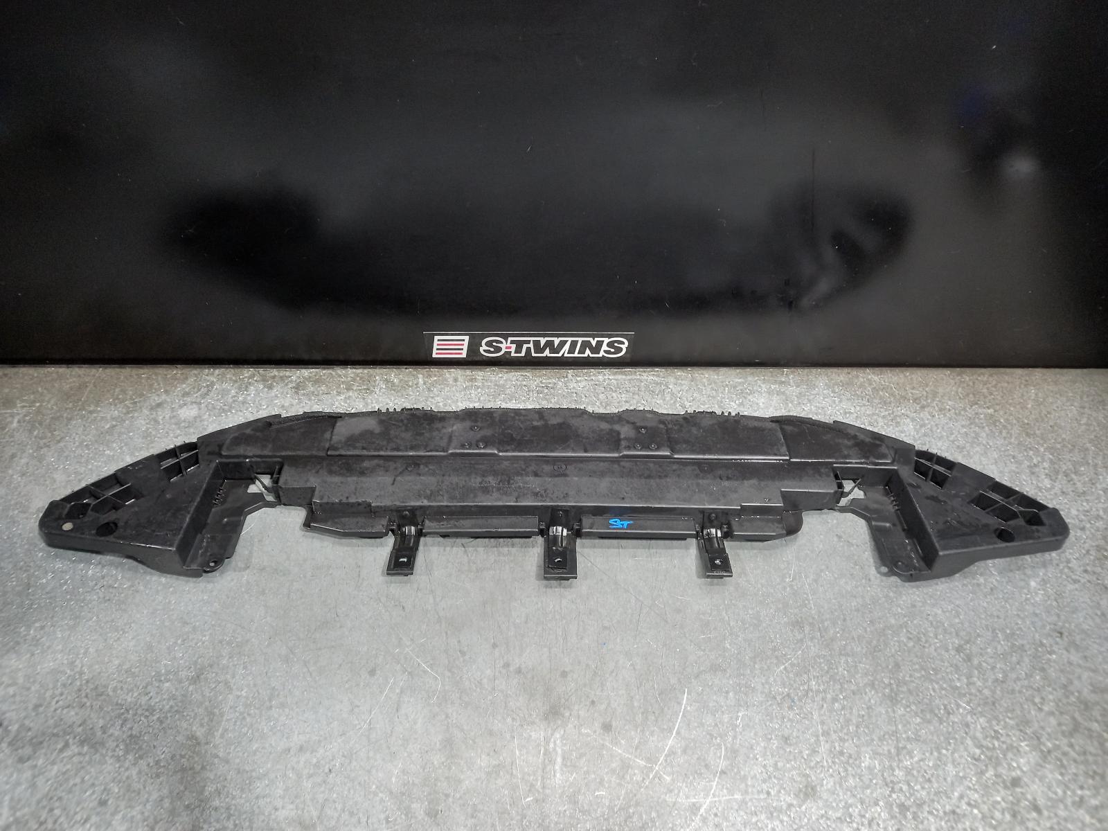 2021 Lexus Es Series (13-) Front Bumper View Auto part Front Bumper Lexus Es Series (13-) 2021