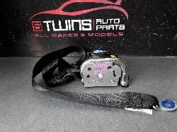 View Auto part Seatbelt/Stalk Toyota Yaris 2016