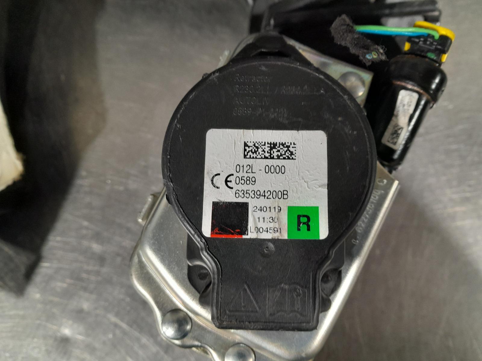 View Auto part Seatbelt/Stalk Land Rover Rangerover Velar 2019