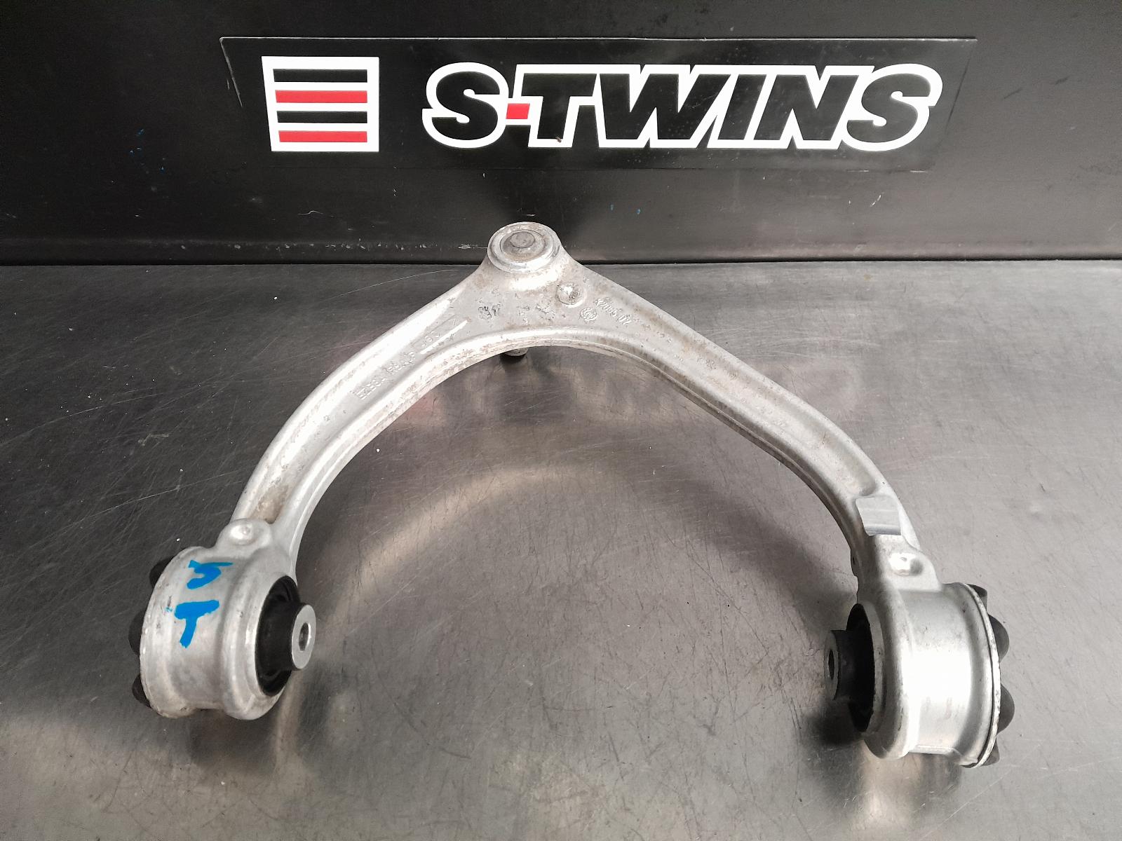 2018 Jaguar F Pace Left Front Upper Control Arm View Auto part Left Front Upper Control Arm Jaguar F Pace 2018