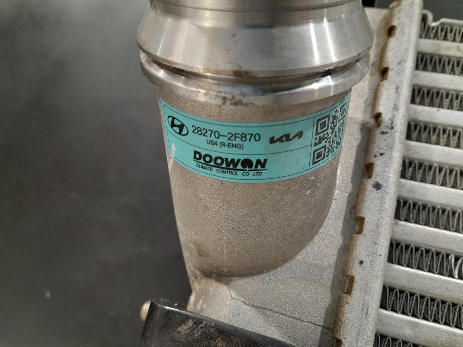 View Auto part Intercooler Hyundai Staria 2022