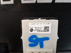 View Auto part Pwr Dr Wind Switch Hyundai Staria 2022