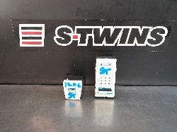 View Auto part Pwr Dr Wind Switch Hyundai Staria 2022