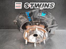 View Auto part Right Front Hub Assembly Hyundai Staria 2022