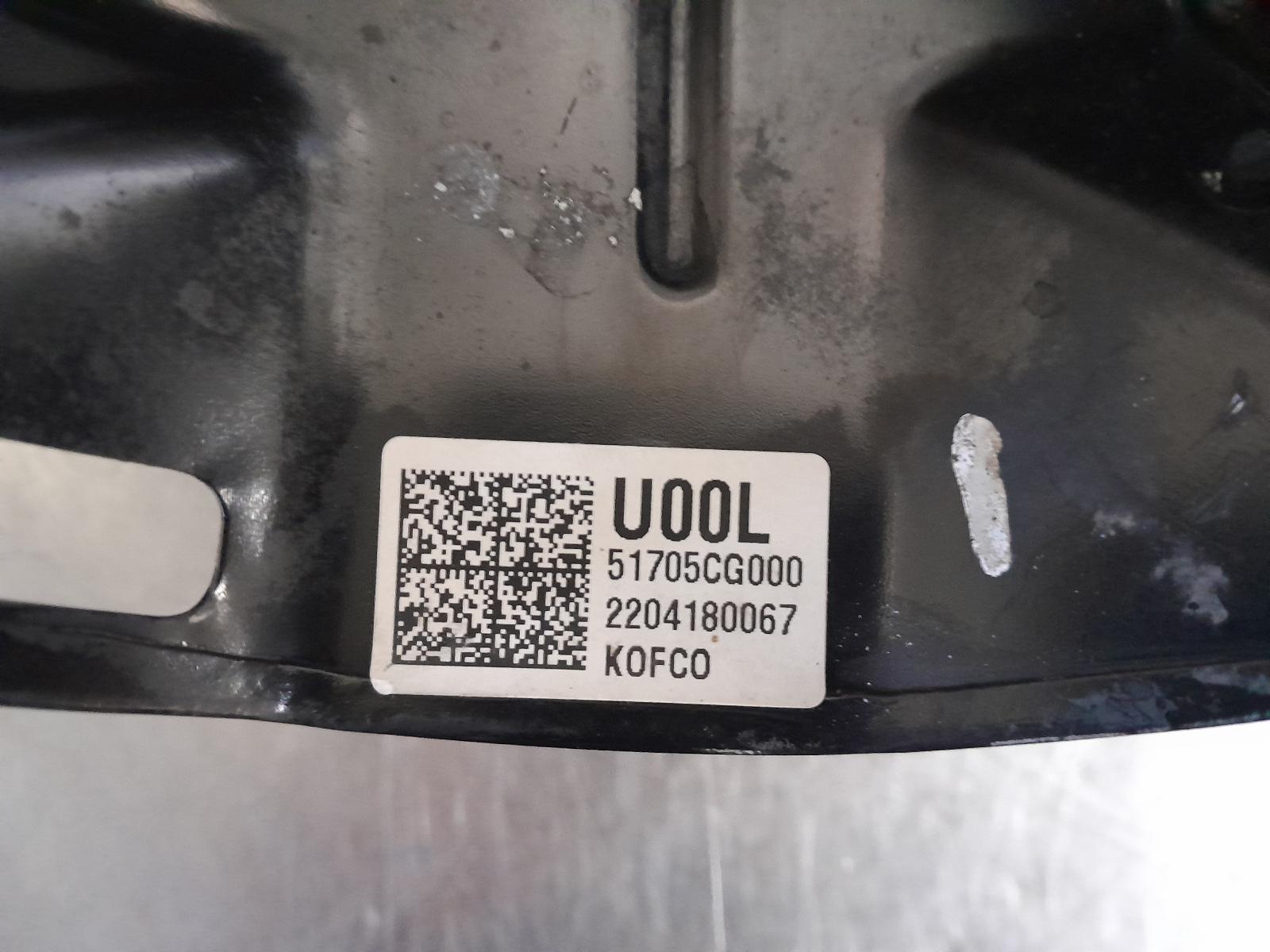 View Auto part Right Front Hub Assembly Hyundai Staria 2022