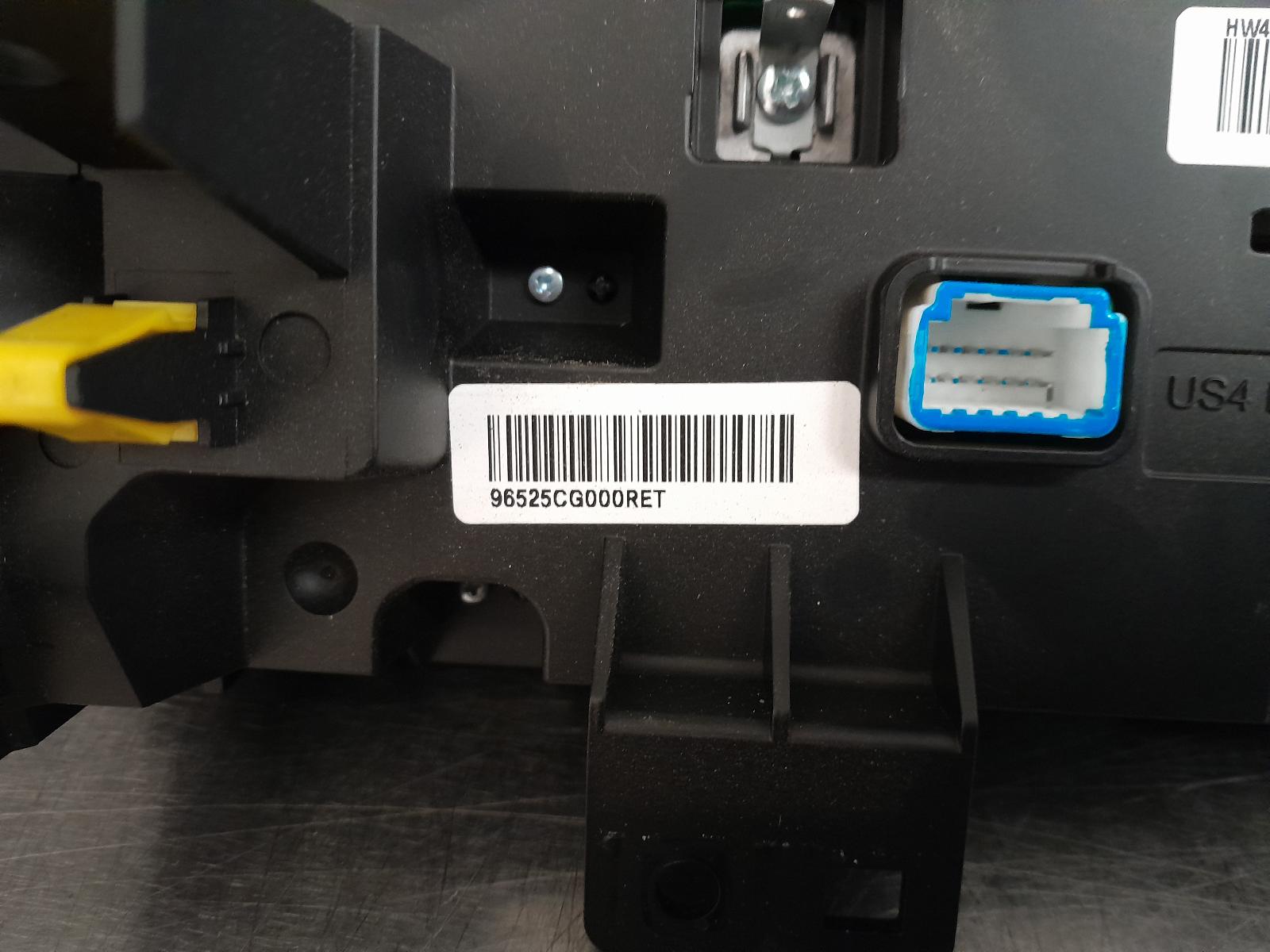 View Auto part Radio/Cd/Dvd/Sat/Tv Hyundai Staria 2022