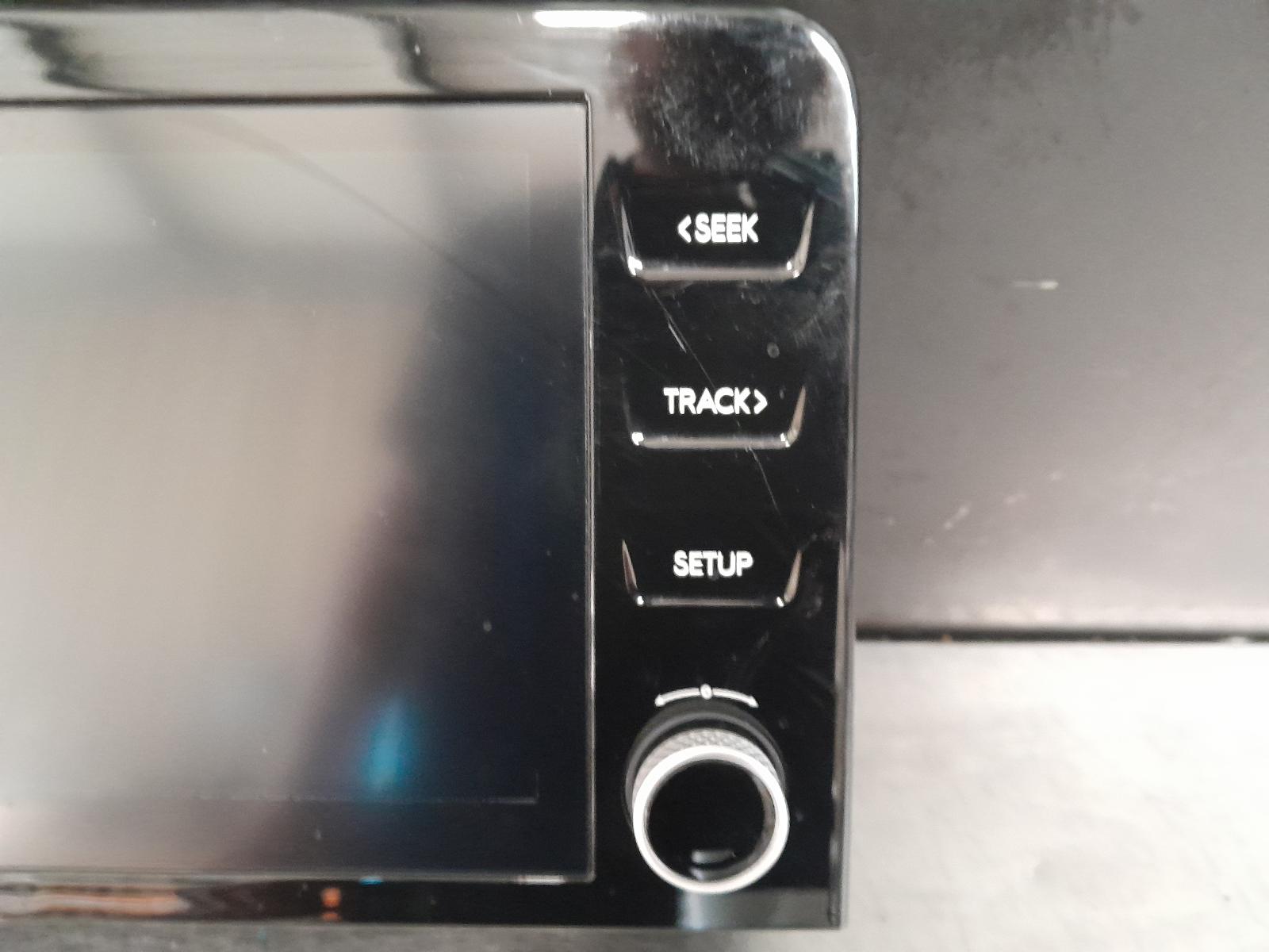 View Auto part Radio/Cd/Dvd/Sat/Tv Hyundai Staria 2022