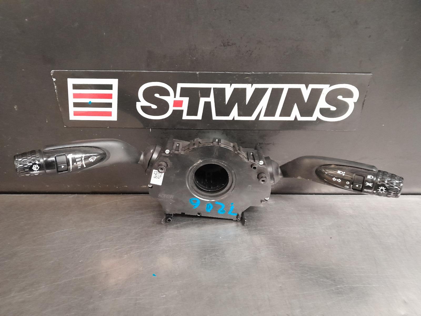 View Auto part Combination Switch Hyundai Staria 2022