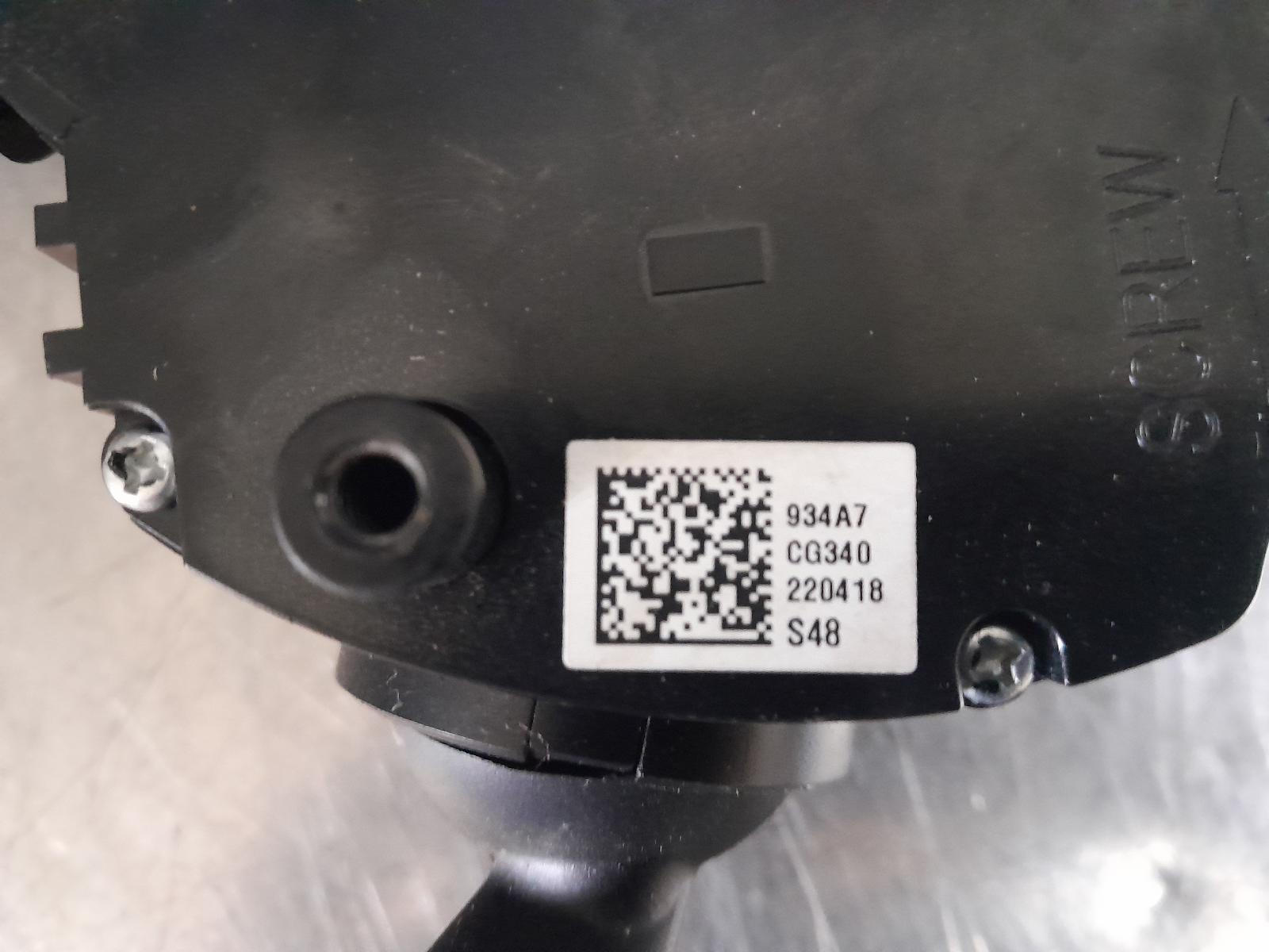 View Auto part Combination Switch Hyundai Staria 2022