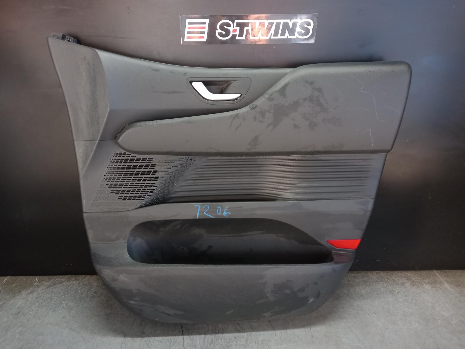 View Auto part Door Trim Hyundai Staria 2022