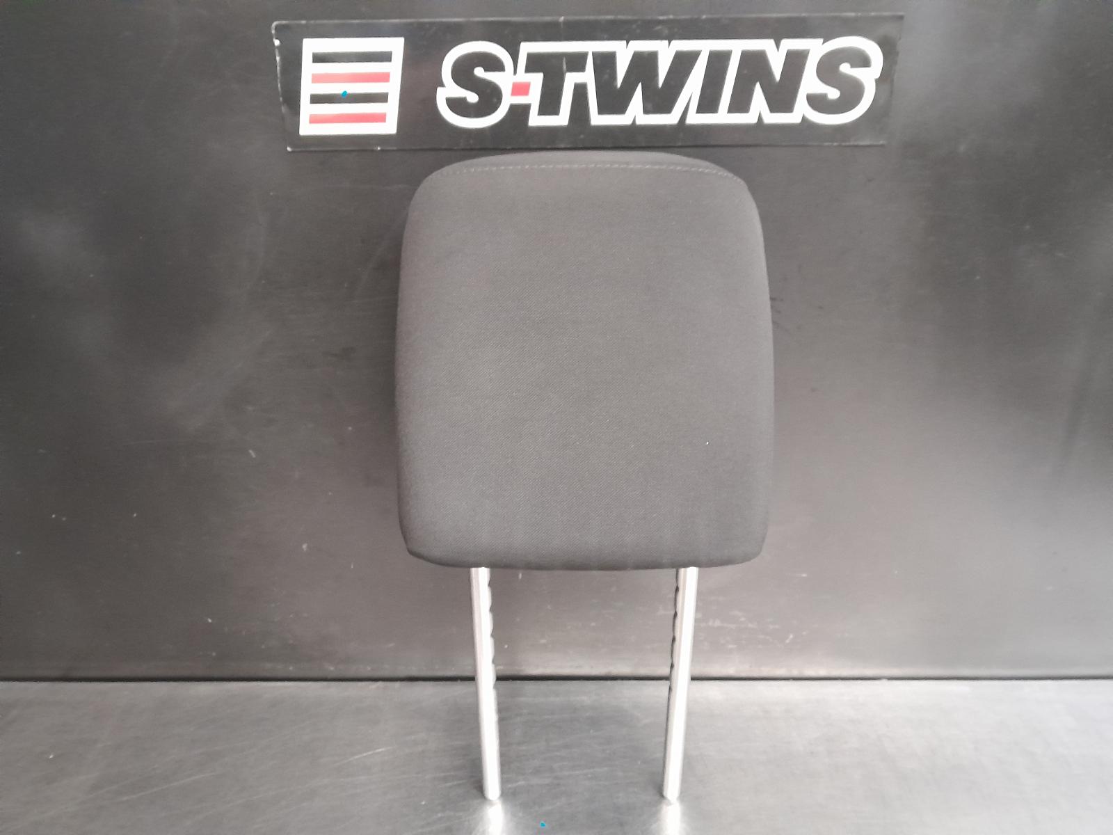 View Auto part Headrest Hyundai Staria 2022