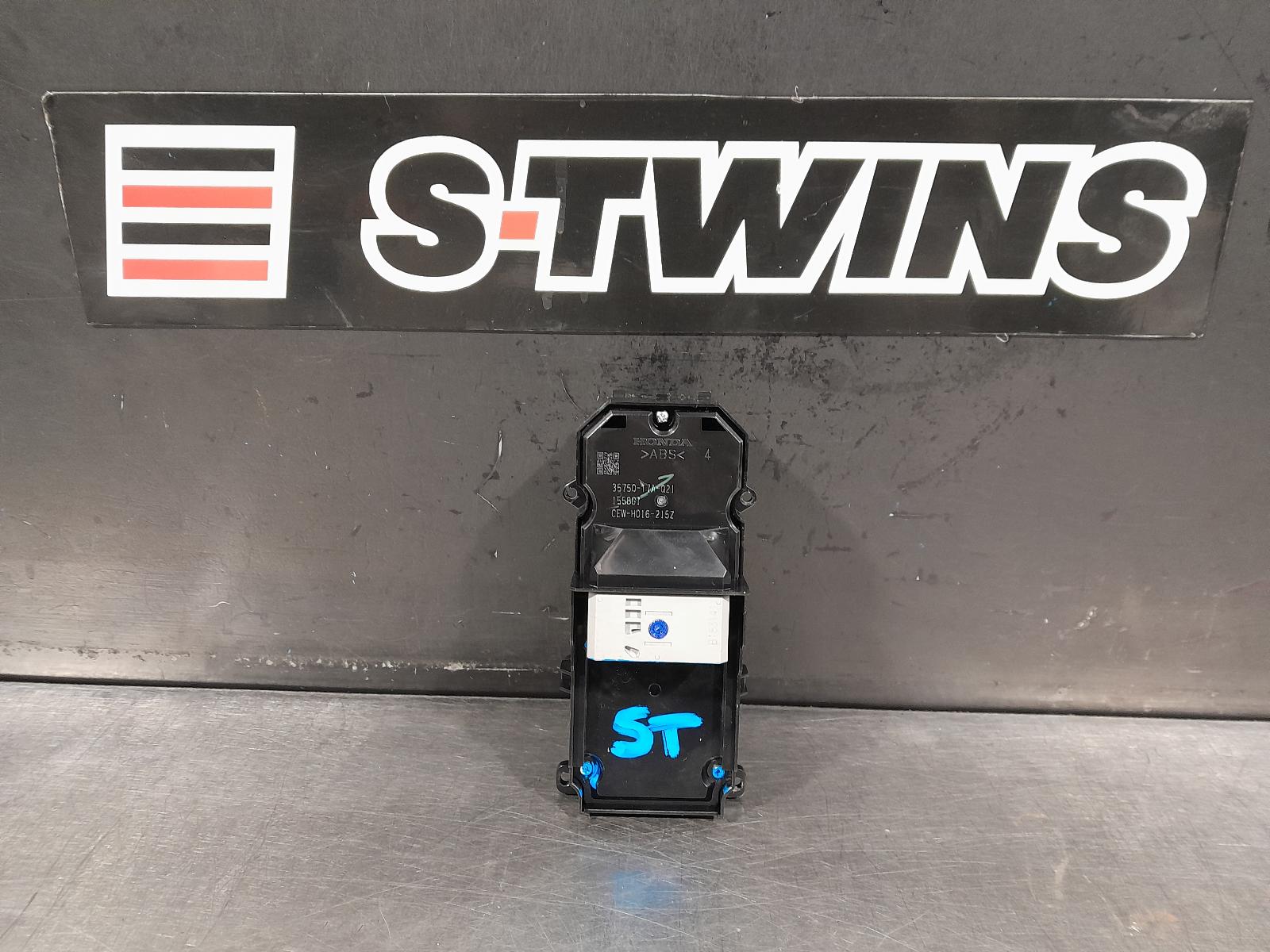 View Auto part Pwr Dr Wind Switch Honda Hrv 2018