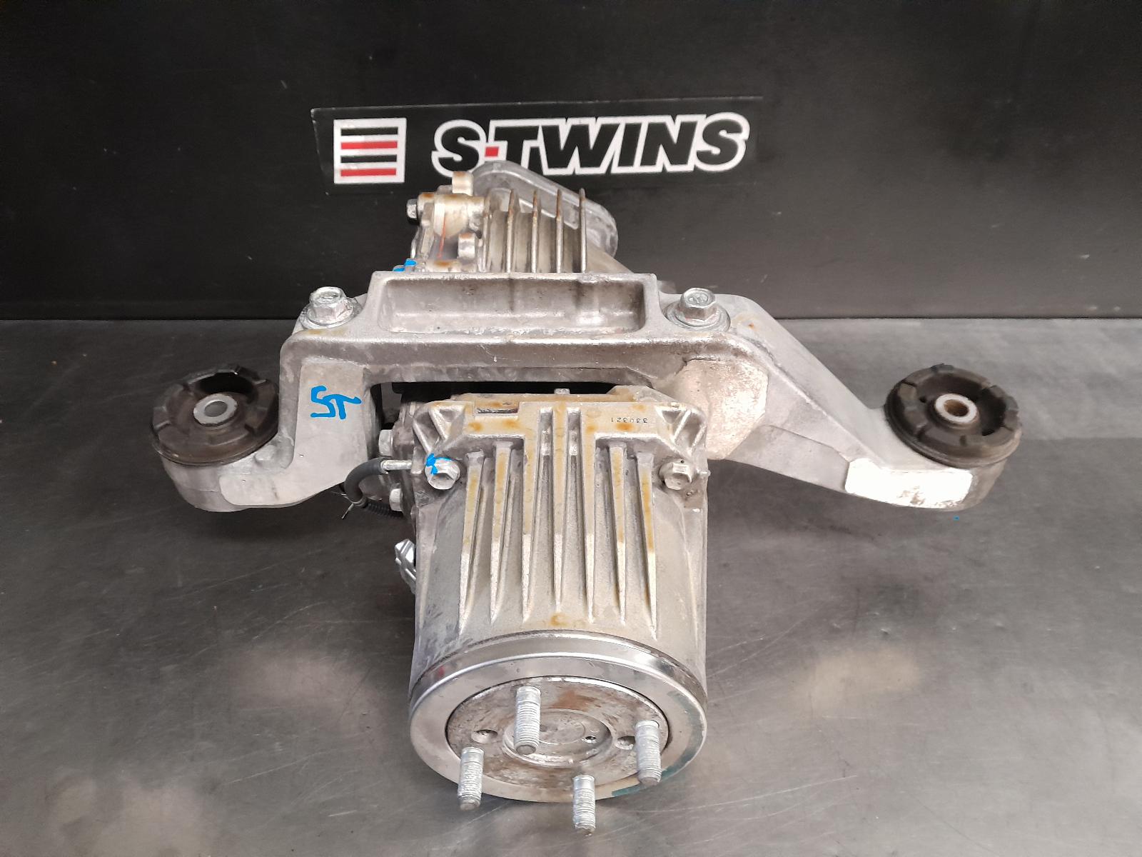 View Auto part Differential Centre Toyota Kluger 2018