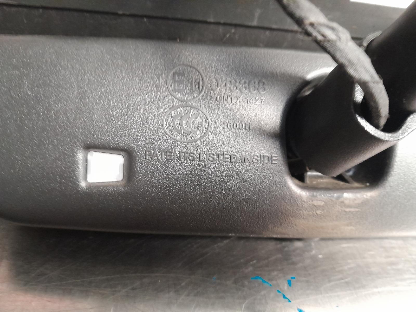 View Auto part Interior Mirror Toyota Kluger 2018