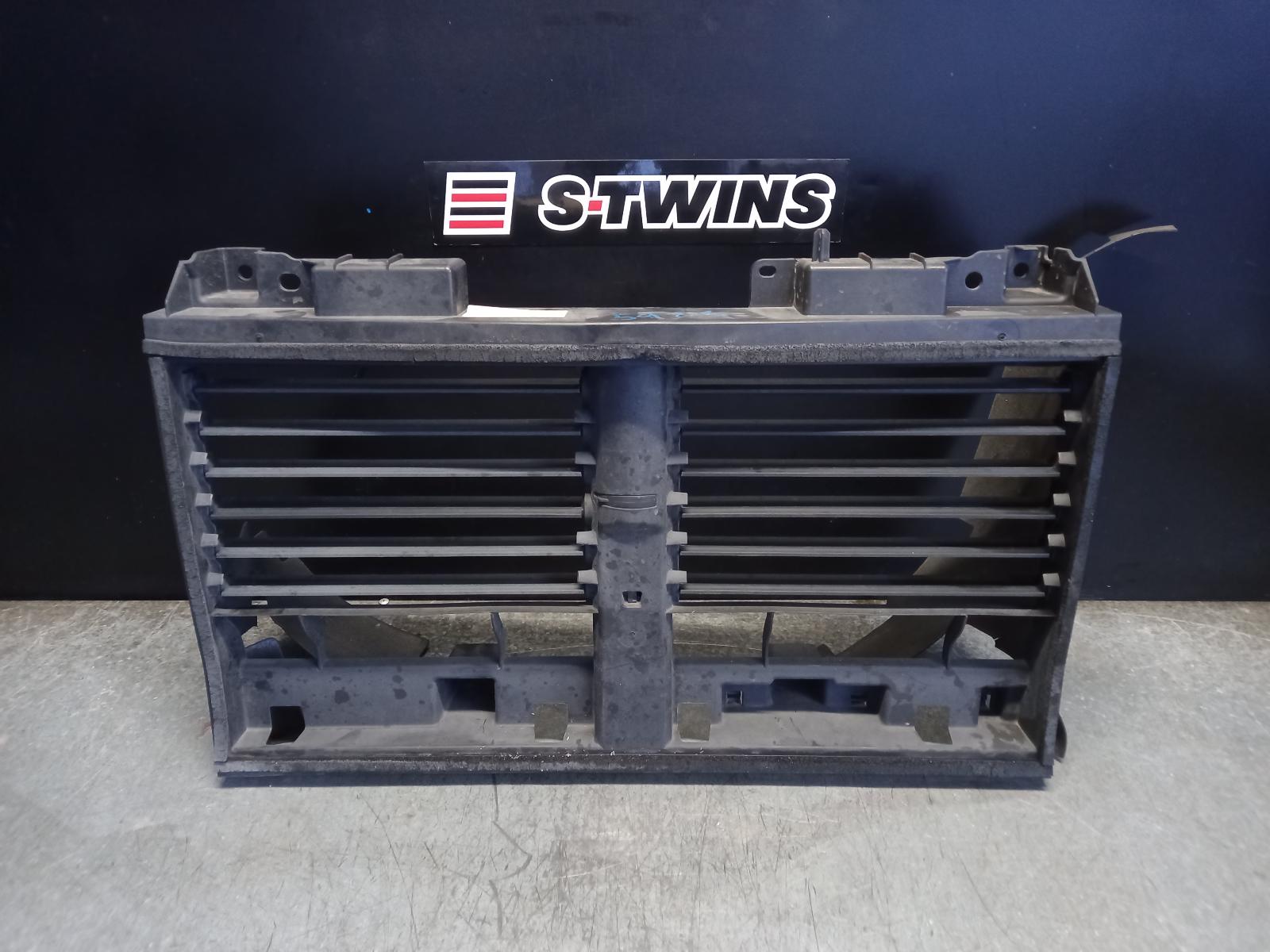 View Auto part Fan Shroud Ram 1500 2021