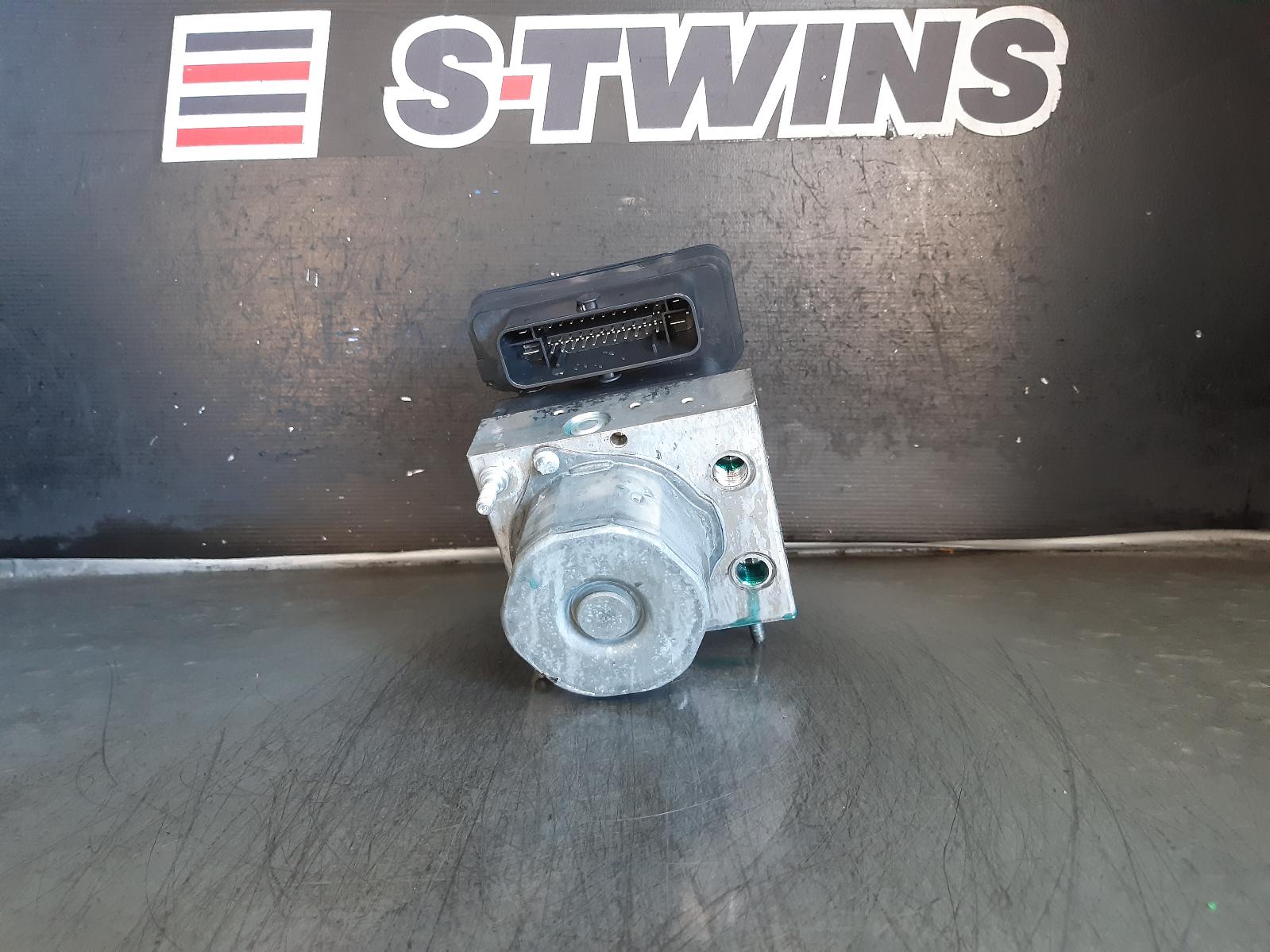 View Auto part Abs Pump/Modulator Mercedes A Class 2013