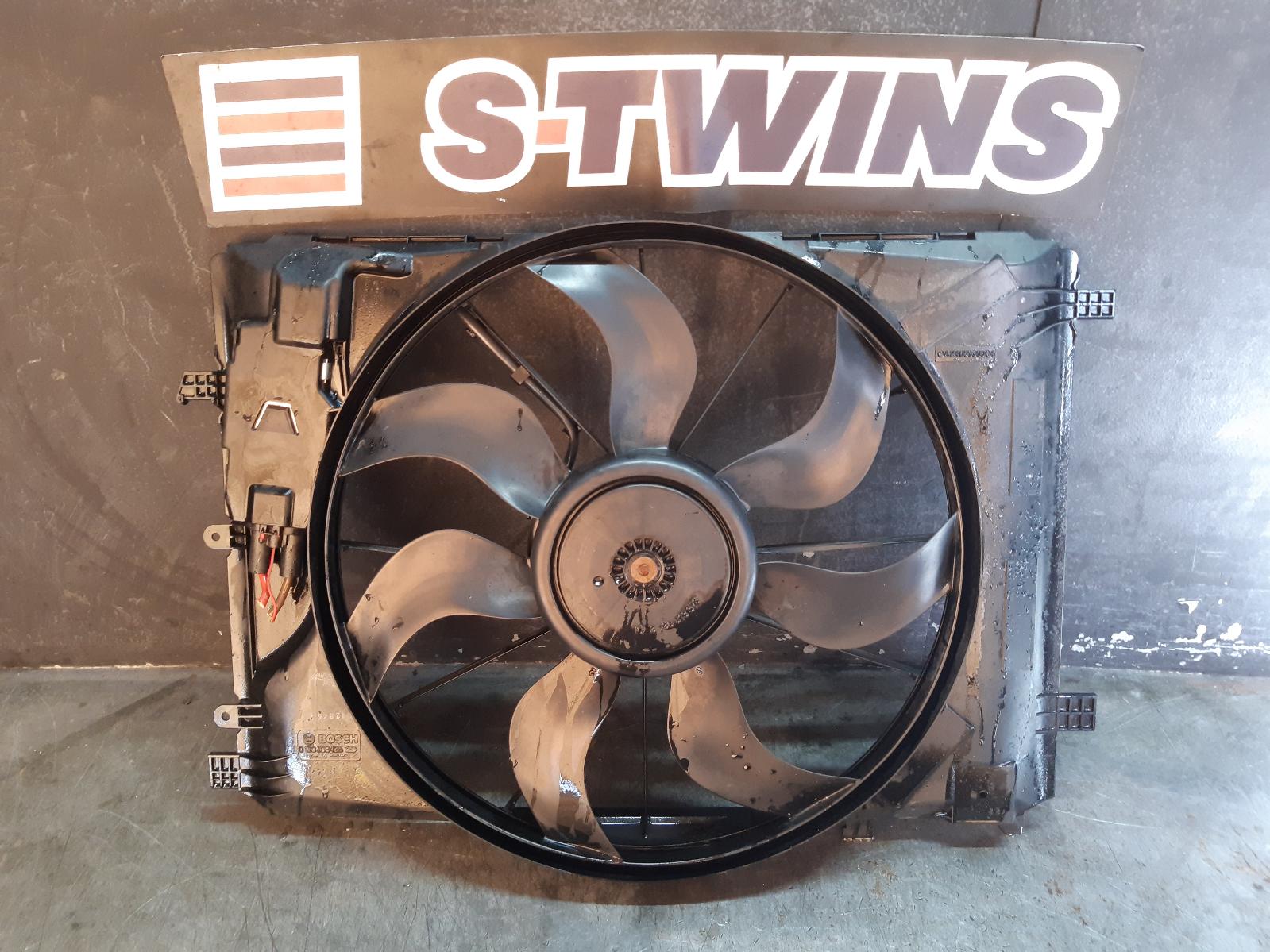 View Auto part Fan Mercedes A Class 2013