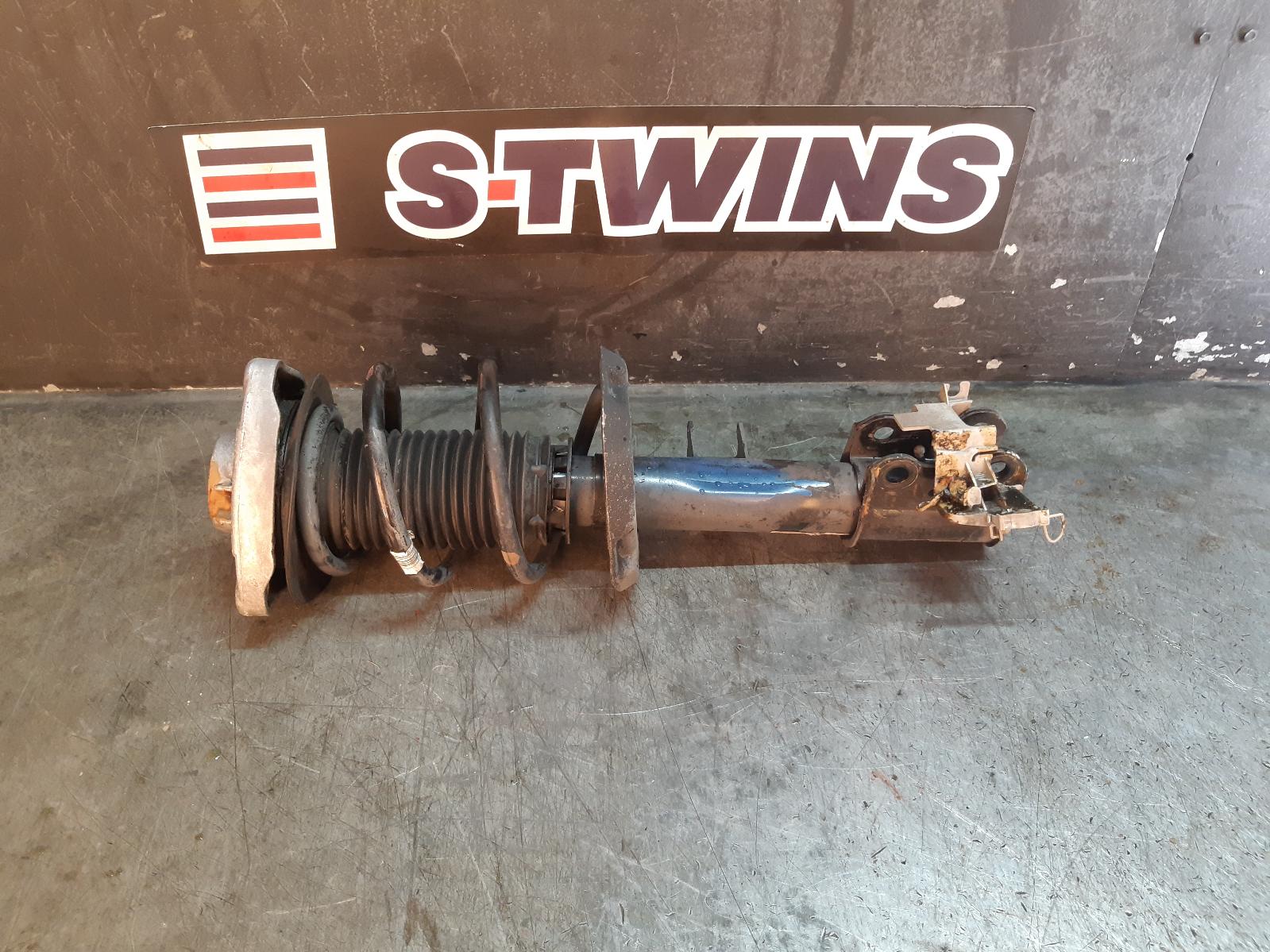2013 Mercedes A Class Right Front Strut View Auto part Right Front Strut Mercedes A Class 2013