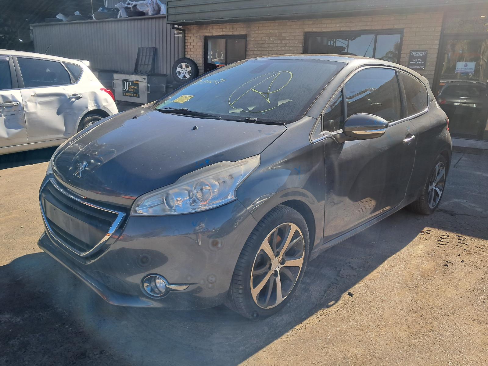 View Auto part Front Bumper Peugeot 208 2013