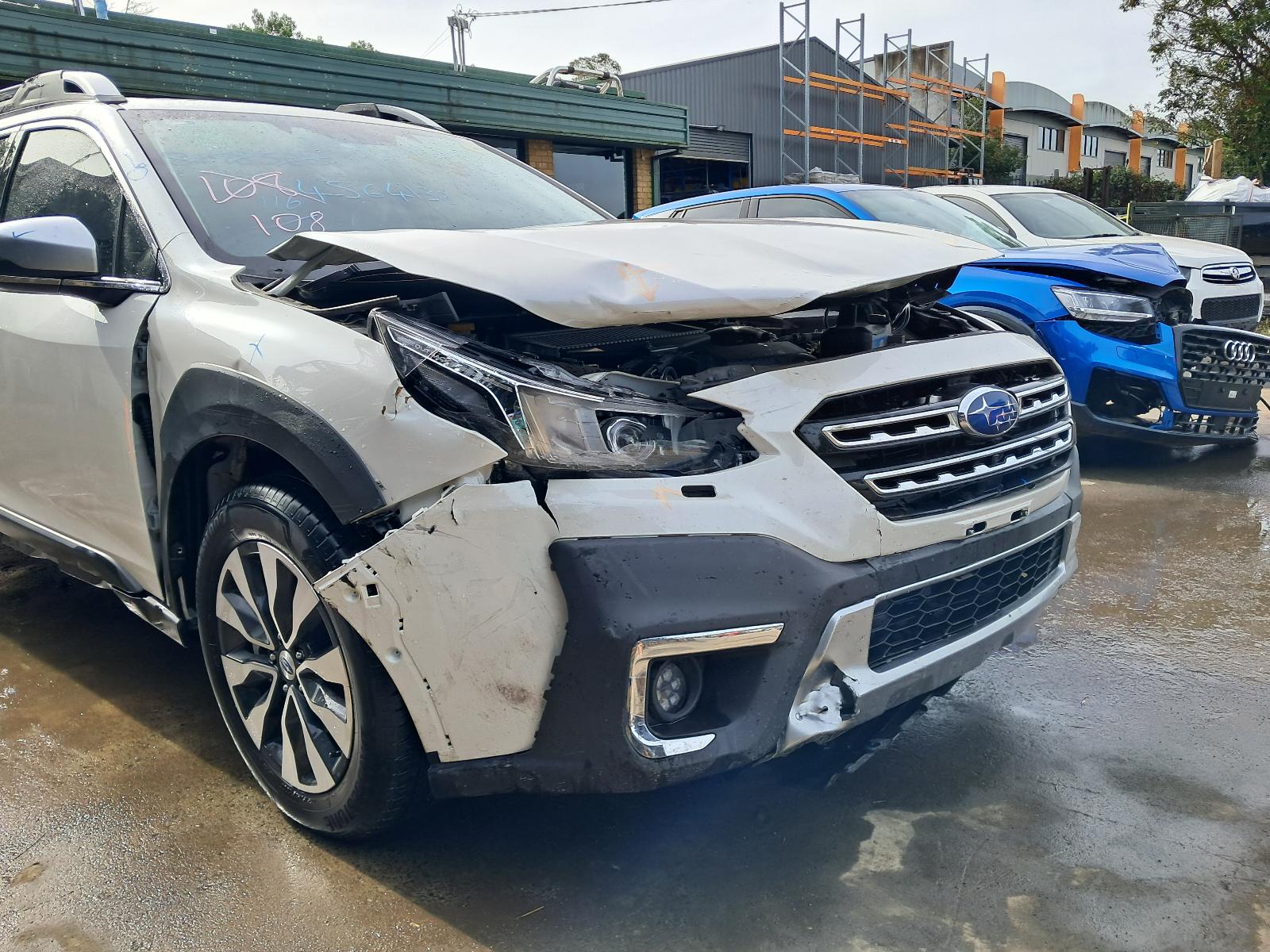 View Auto part Left Indicator/Fog/Side Subaru Outback 2023