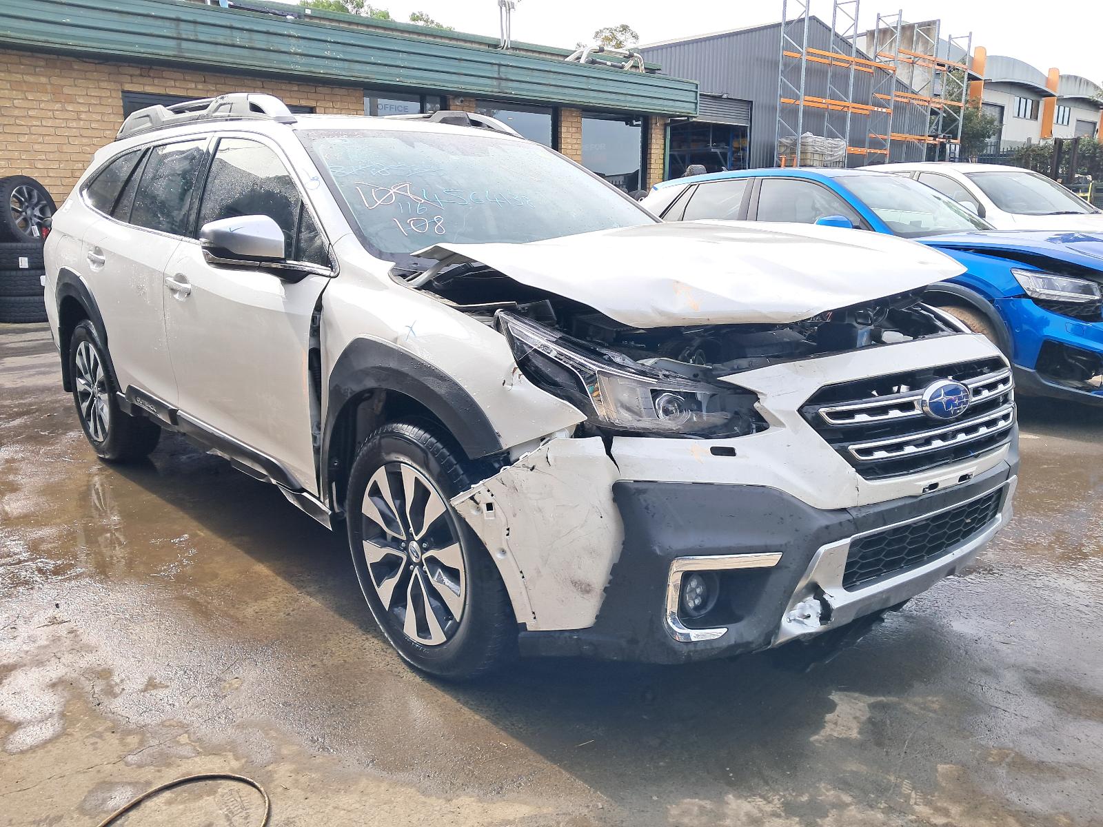 View Auto part Left Indicator/Fog/Side Subaru Outback 2023