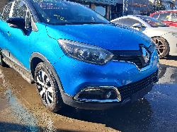 View Auto part Right Headlamp Renault Captur 2015