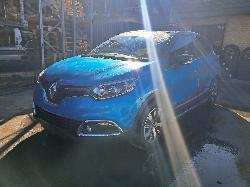 View Auto part Right Headlamp Renault Captur 2015