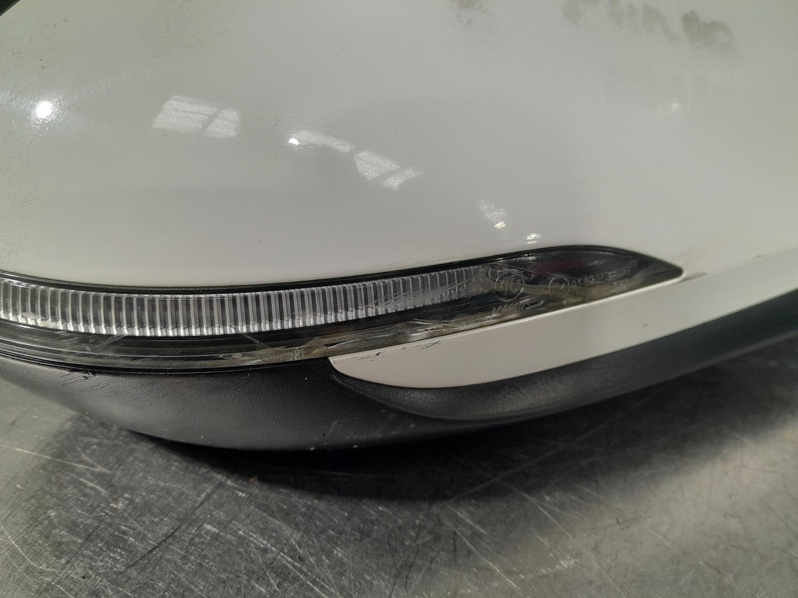 View Auto part Right Door Mirror Hyundai Elantra 2019
