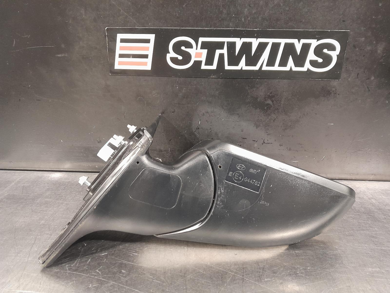 View Auto part Right Door Mirror Hyundai Elantra 2019
