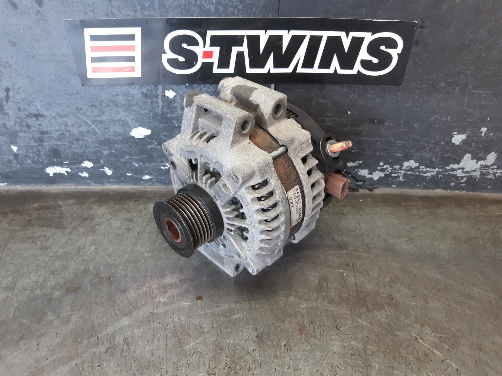 View Auto part Alternator Jeep Wrangler 2009