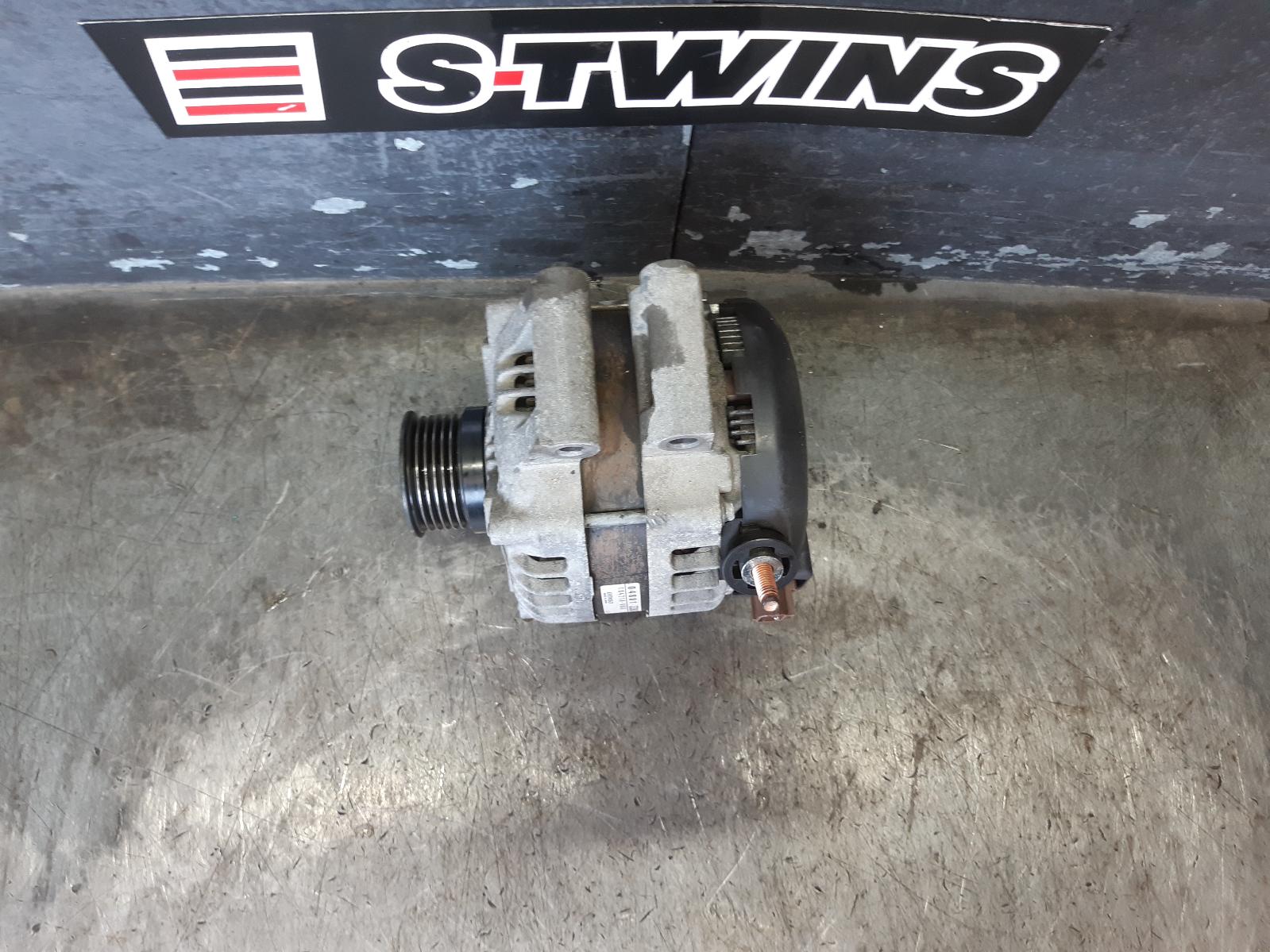 View Auto part Alternator Jeep Wrangler 2009