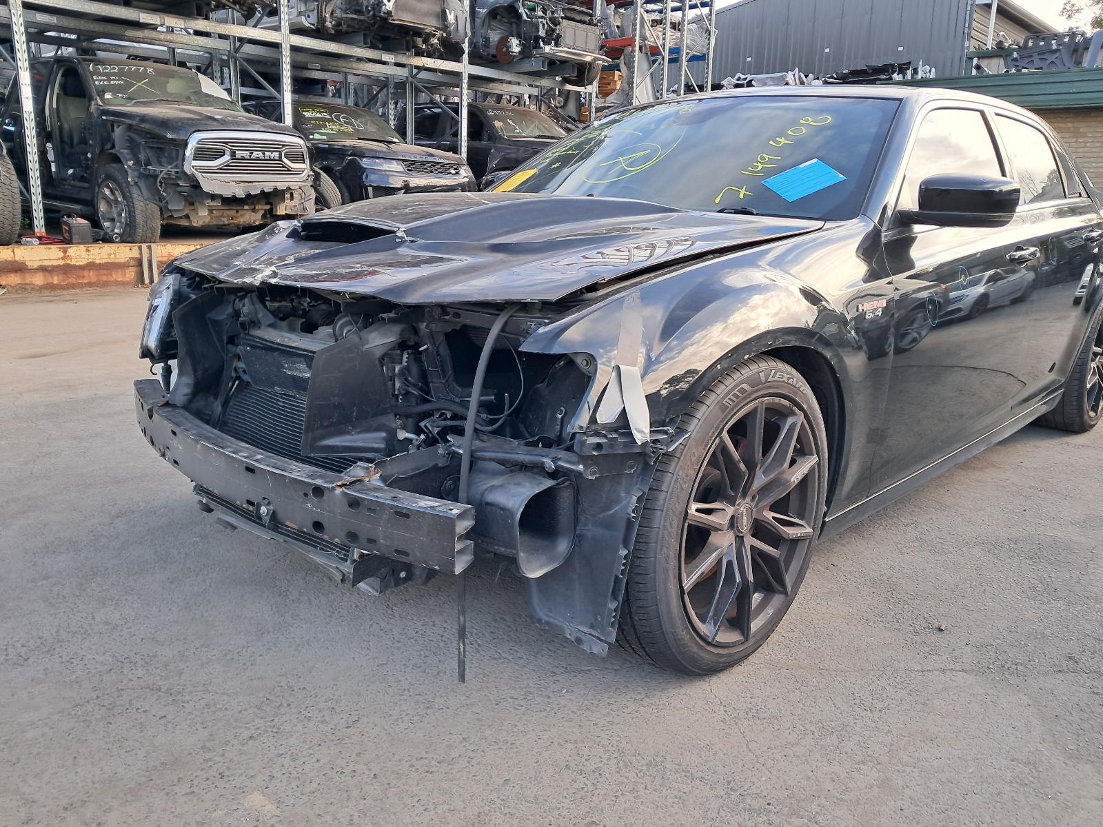 View Auto part Headrest Chrysler 300c 2013