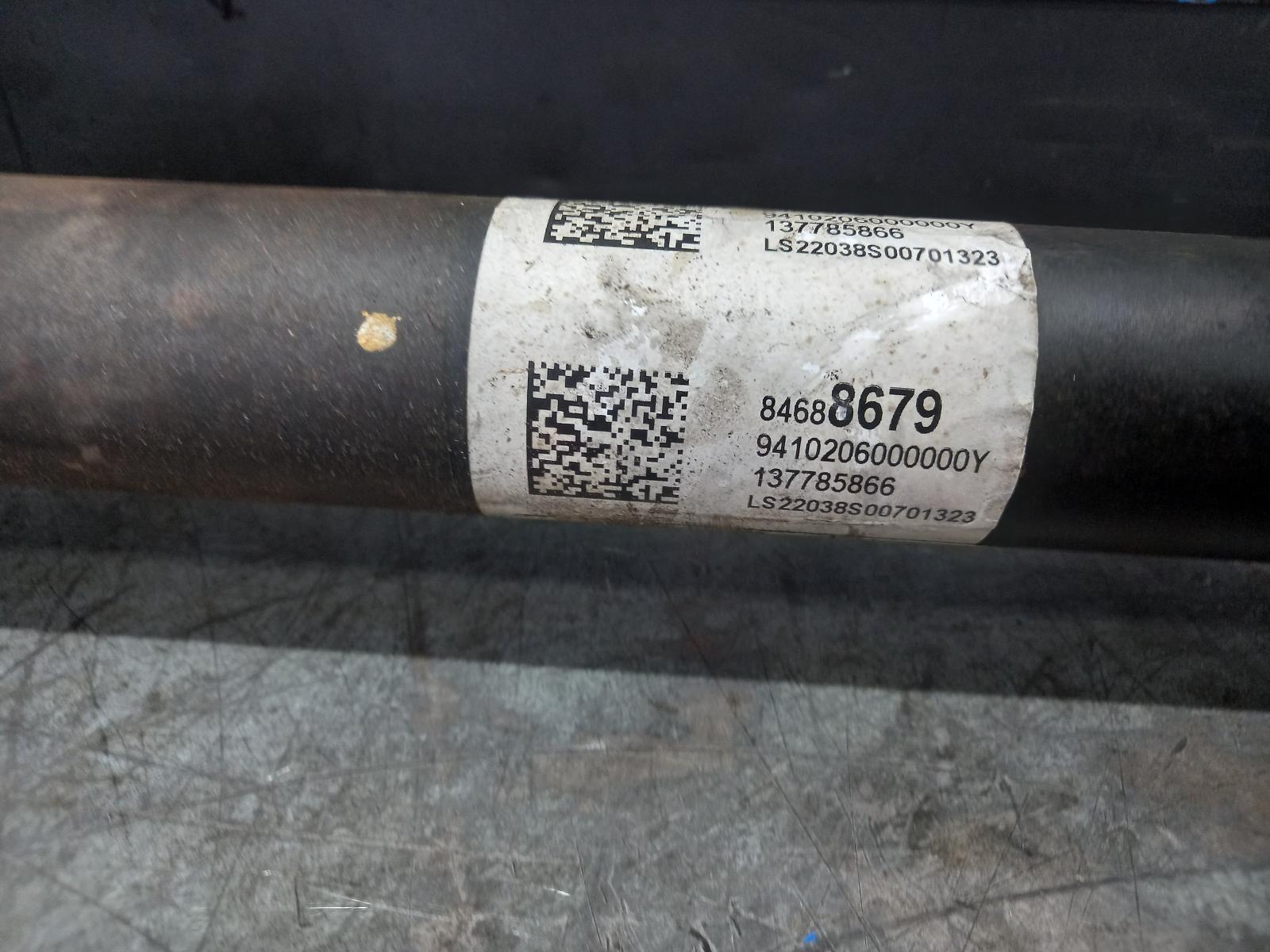 View Auto part Front Prop Shaft Chevrolet Silverado 2022