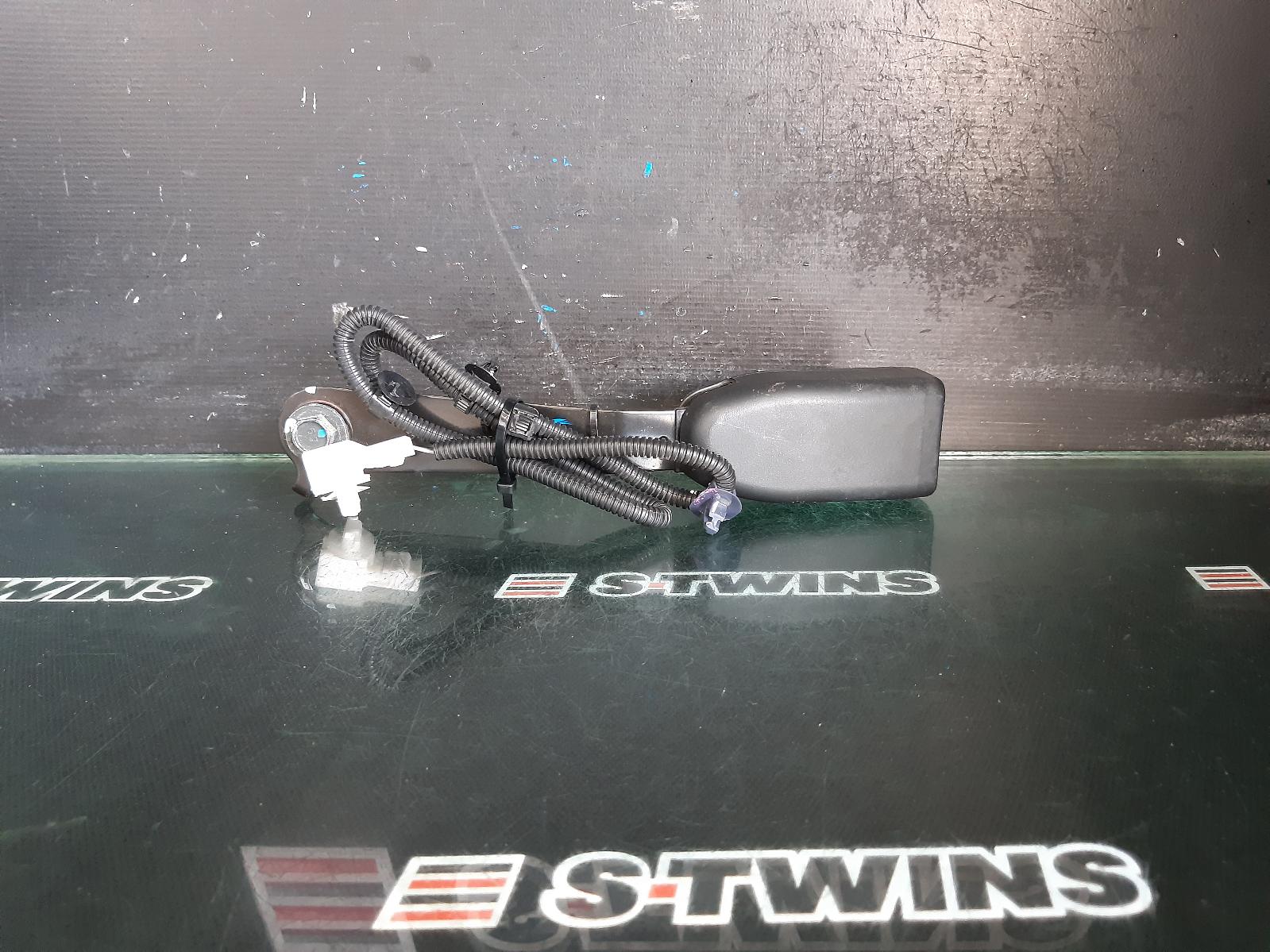 View Auto part Seatbelt/Stalk Honda Crv 2016