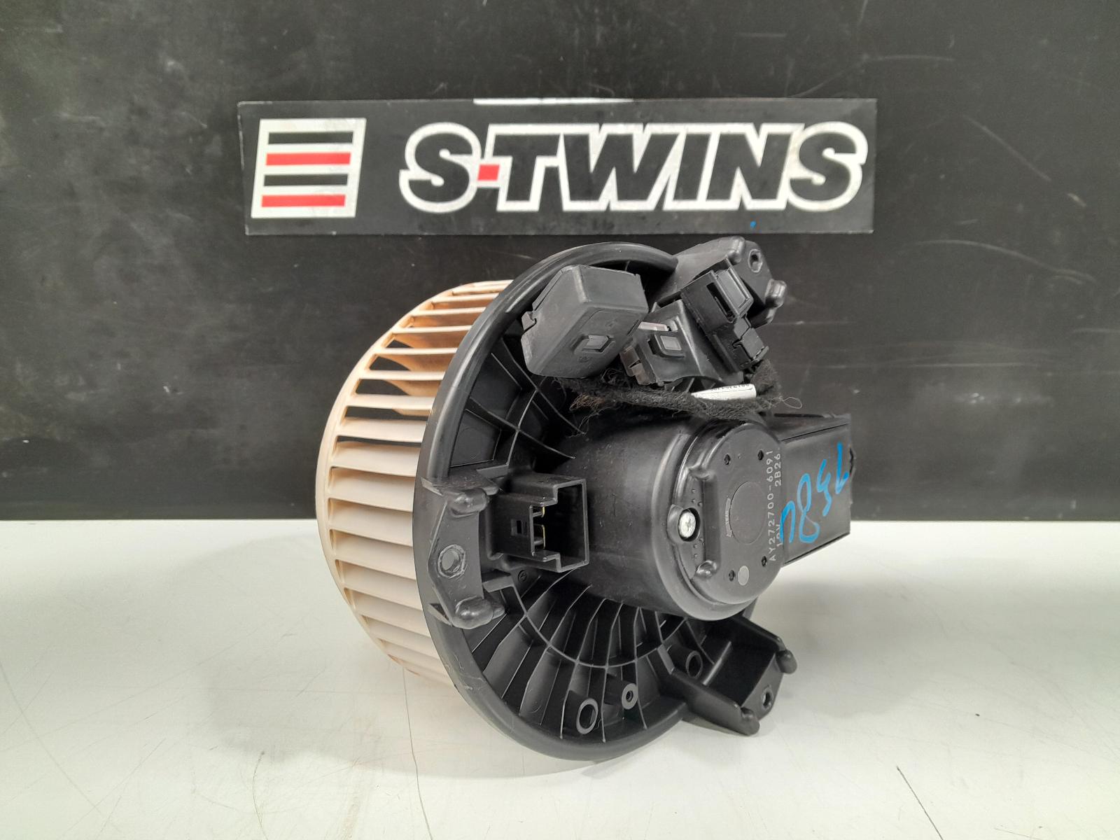 View Auto part Heater Fan Motor Jeep Wrangler 2017