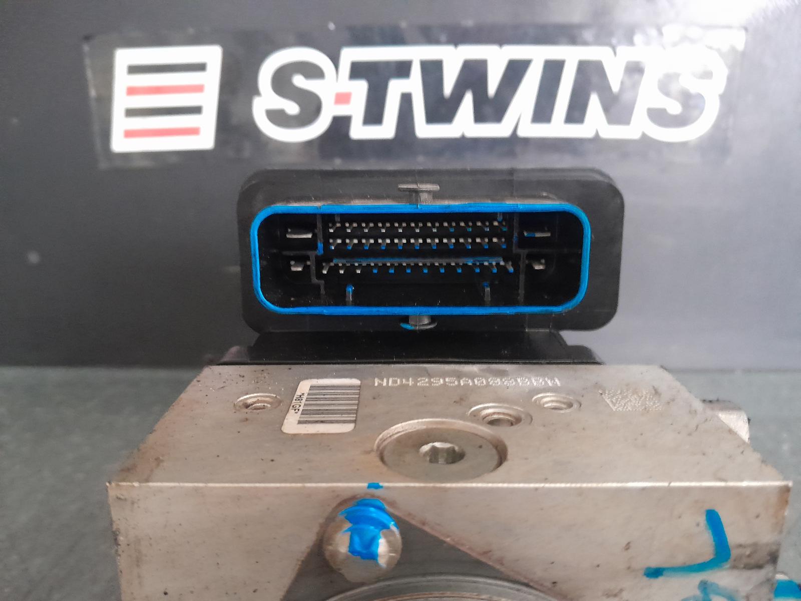 View Auto part Abs Pump/Modulator Jeep Grandcherokee 2015