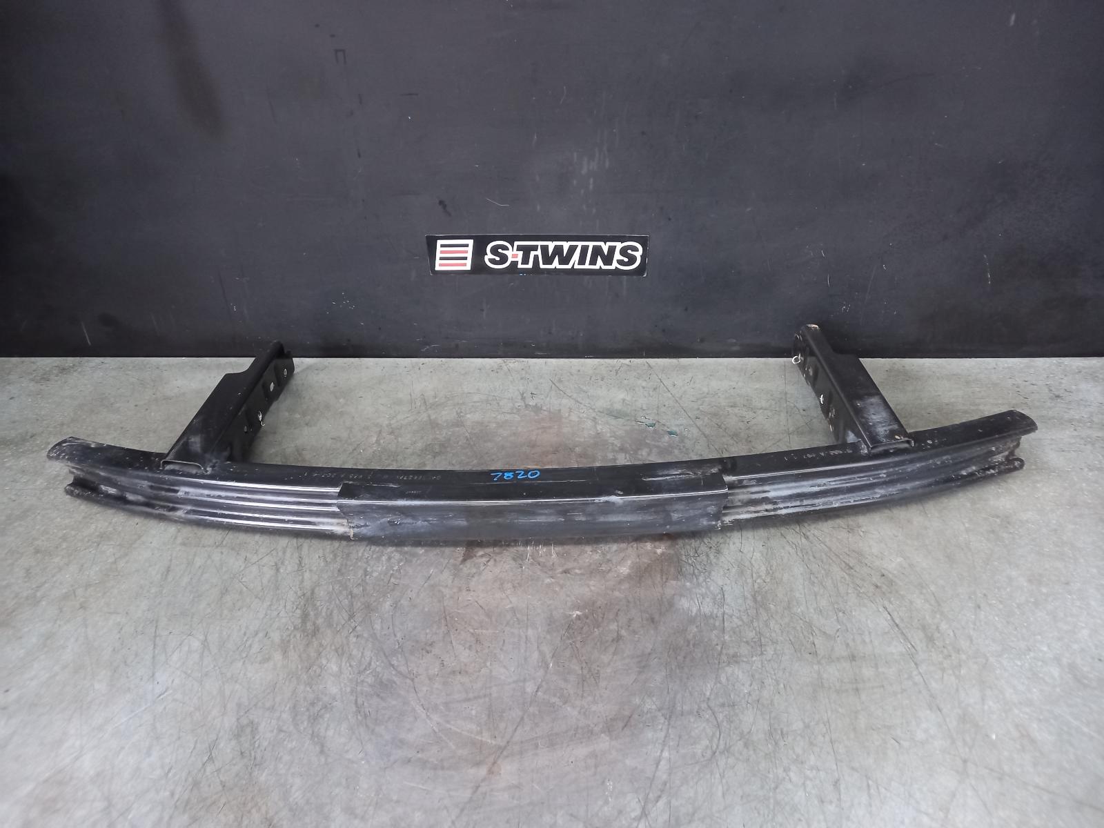 View Auto part R/Bar Bracket/Reinfo Jeep Grandcherokee 2015
