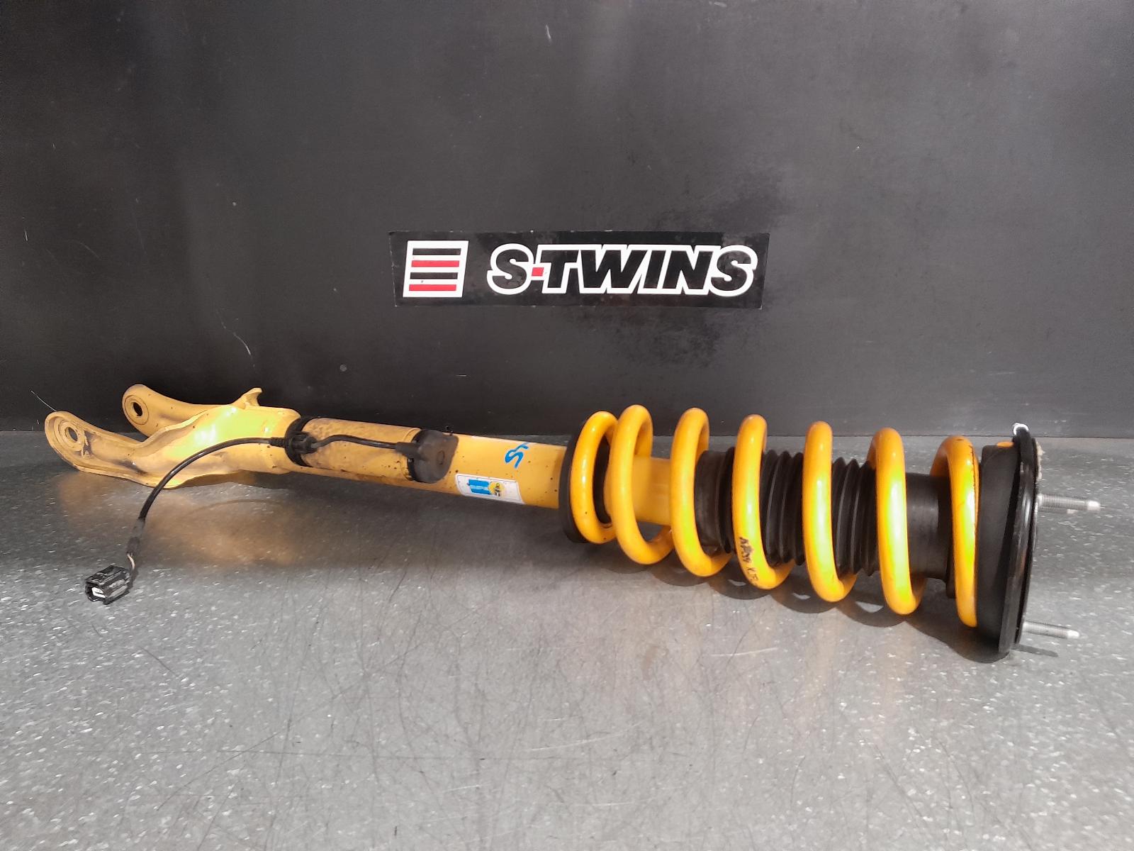 View Auto part Right Front Strut Jeep Grandcherokee 2015