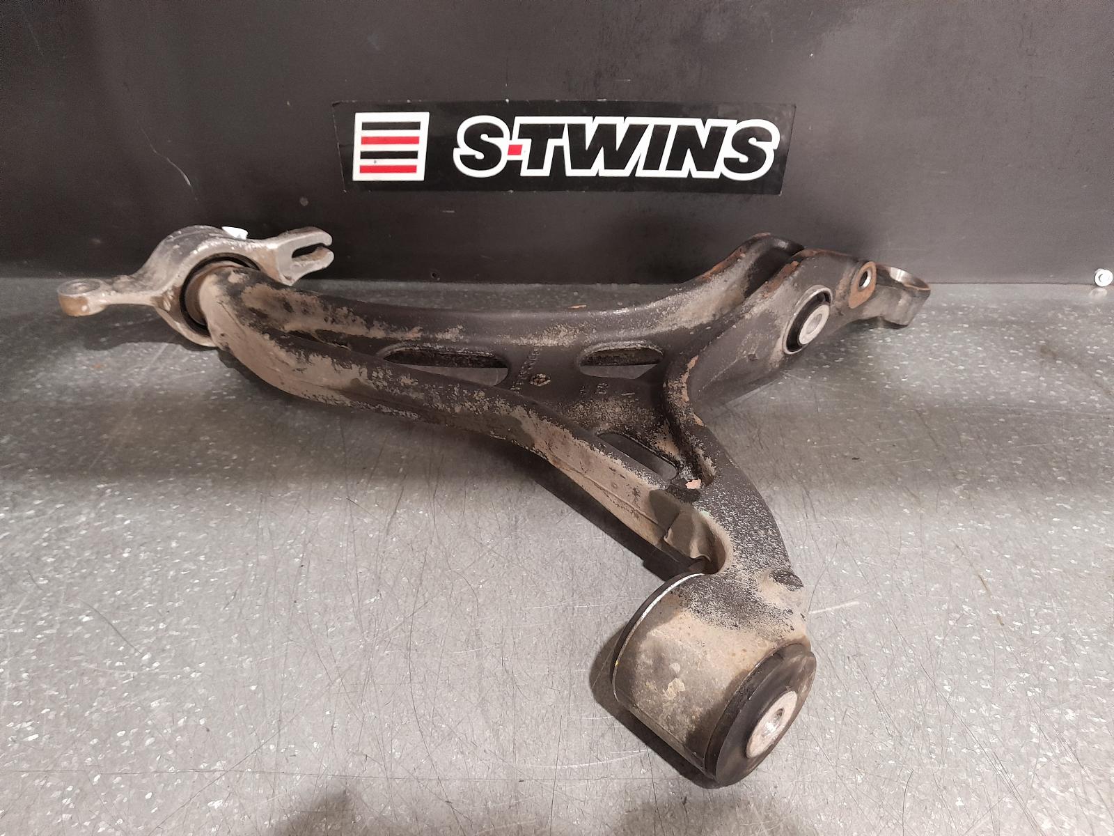 View Auto part Right Front Lower Control Arm Jeep Grandcherokee 2015