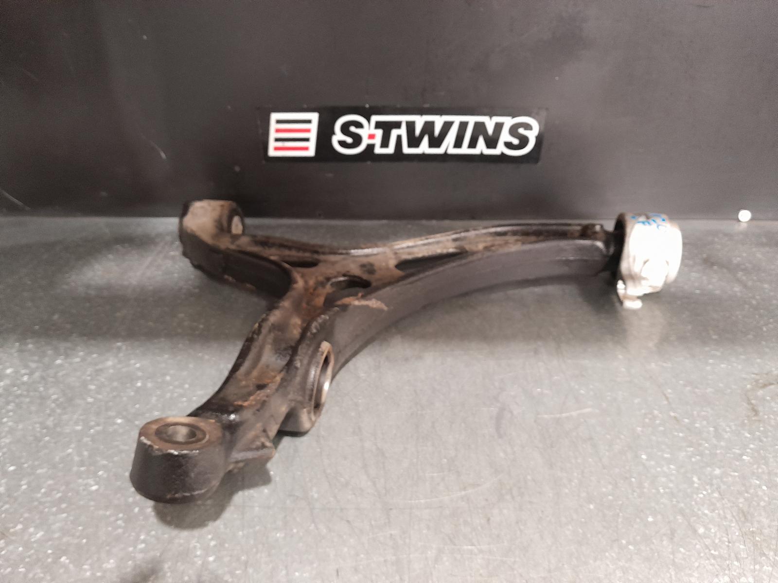 View Auto part Left Front Lower Control Arm Jeep Grandcherokee 2015