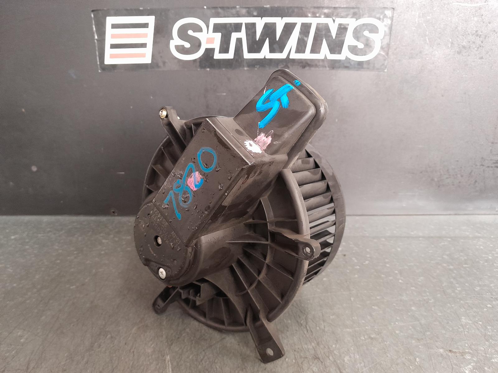 View Auto part Heater Fan Motor Jeep Grandcherokee 2015