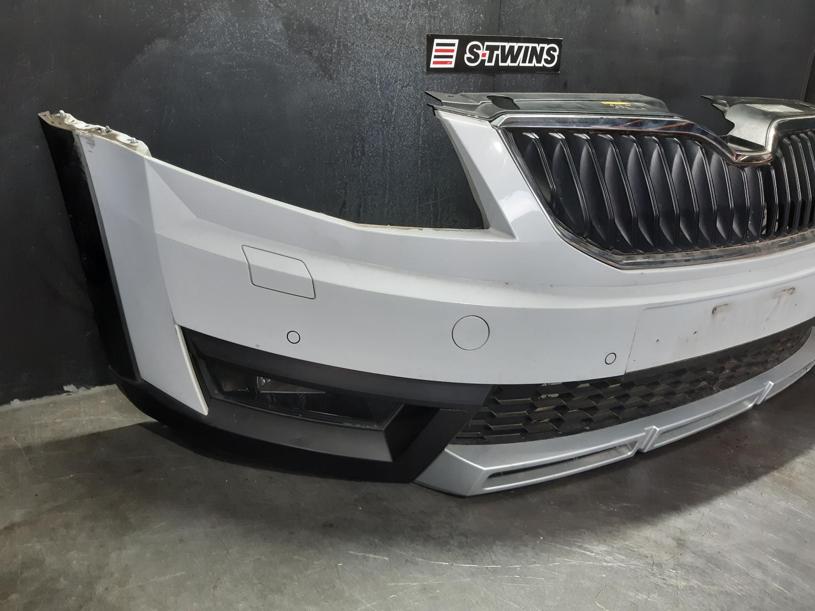 View Auto part Front Bumper Skoda Octavia 2015