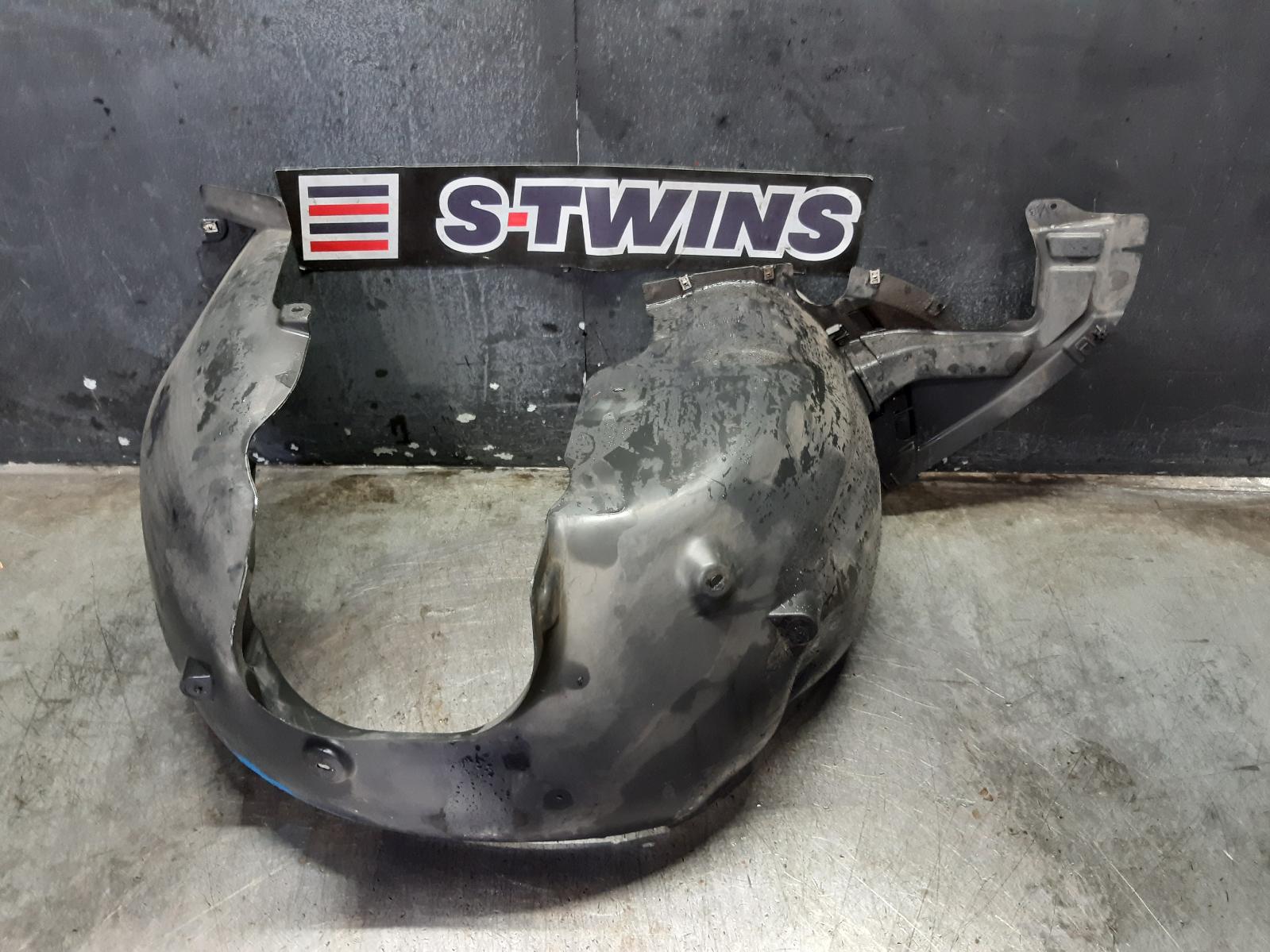 View Auto part Right Guard Liner Skoda Octavia 2015