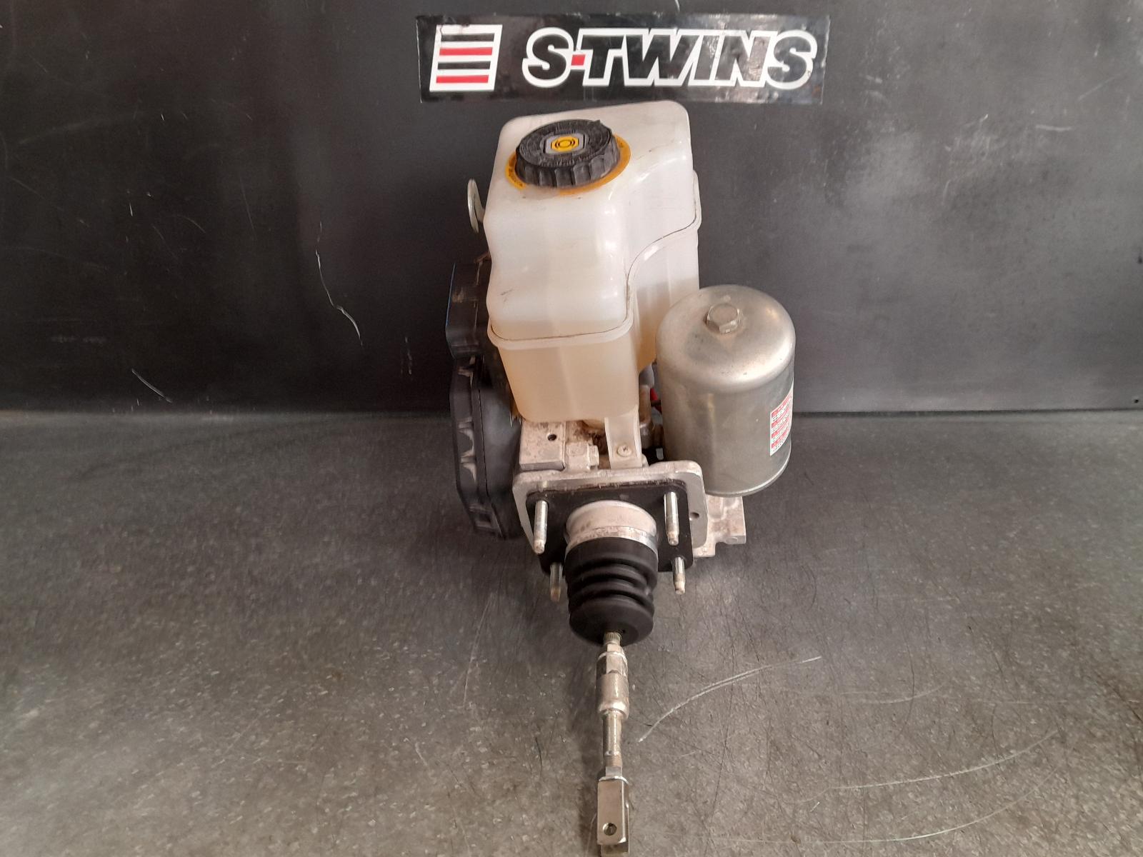 2020 Toyota Landcruiser Abs Pump/Modulator View Auto part Abs Pump/Modulator Toyota Landcruiser 2020