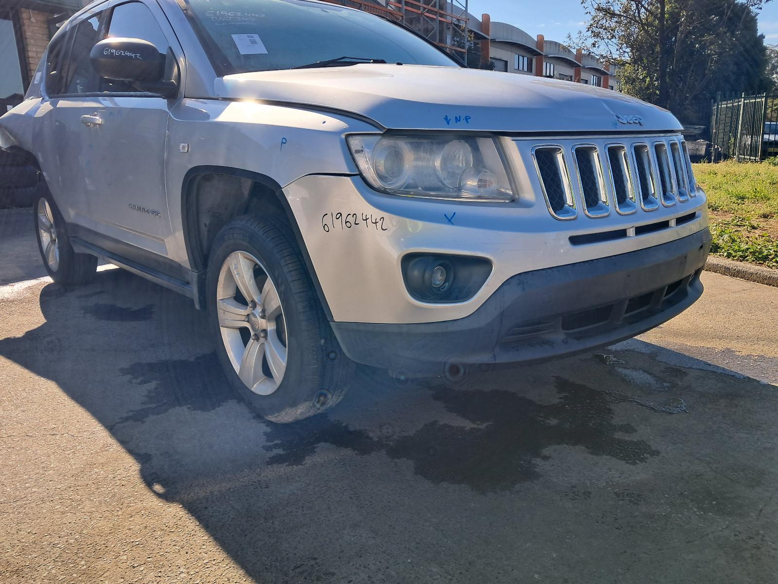 View Auto part Left Door Mirror Jeep Compass 2013
