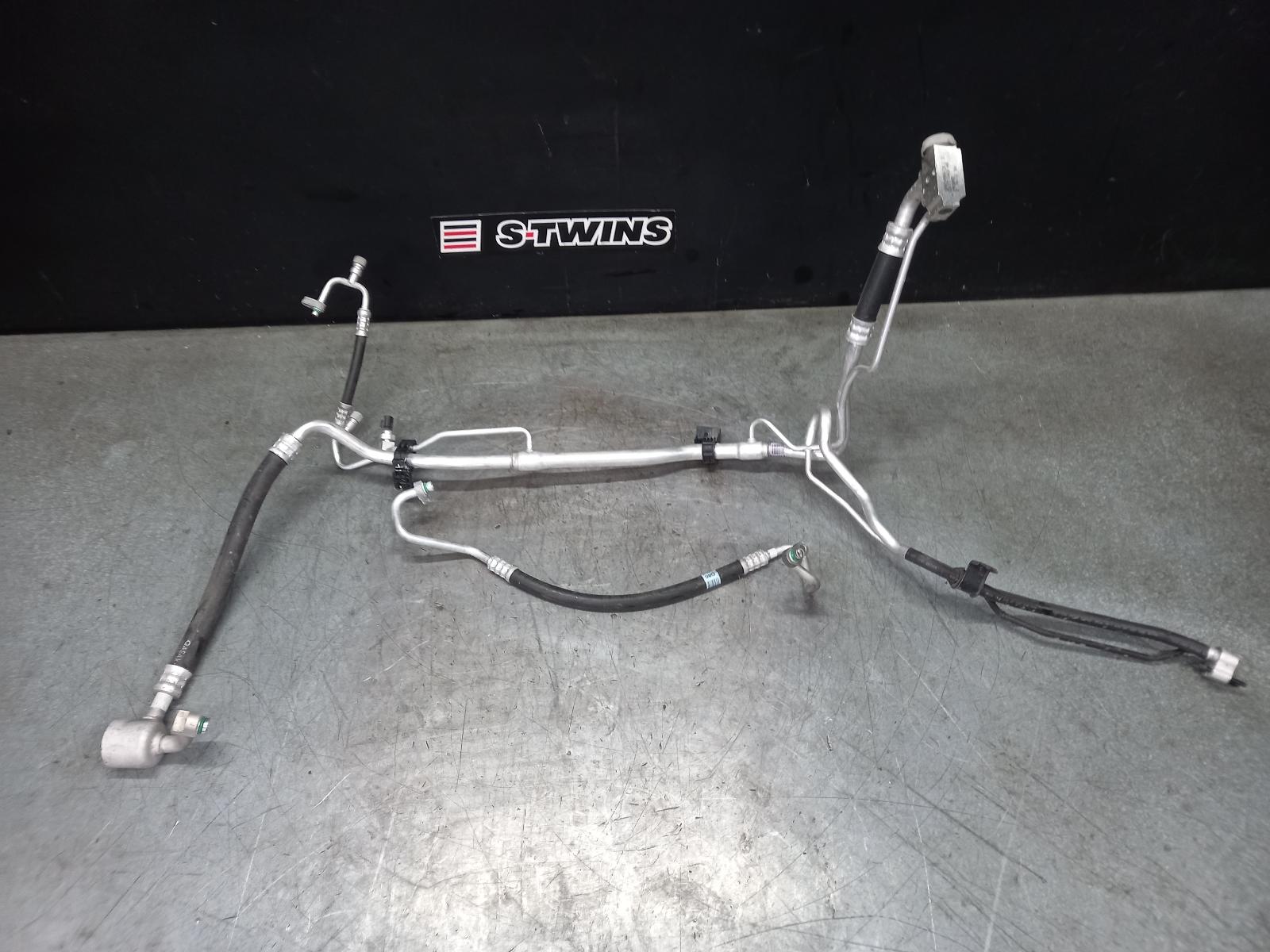 2021 Kia Sorento A/C Hoses View Auto part A/C Hoses Kia Sorento 2021