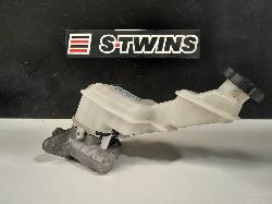 View Auto part Master Cylinder Hyundai Santa Fe 2016
