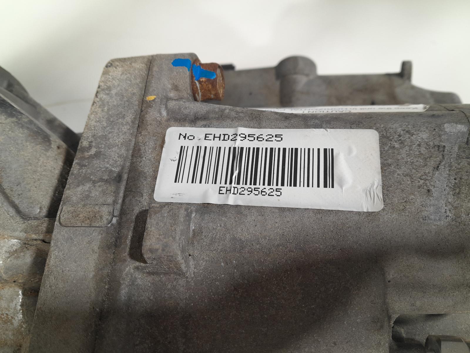 View Auto part Differential Centre Hyundai Santa Fe 2016