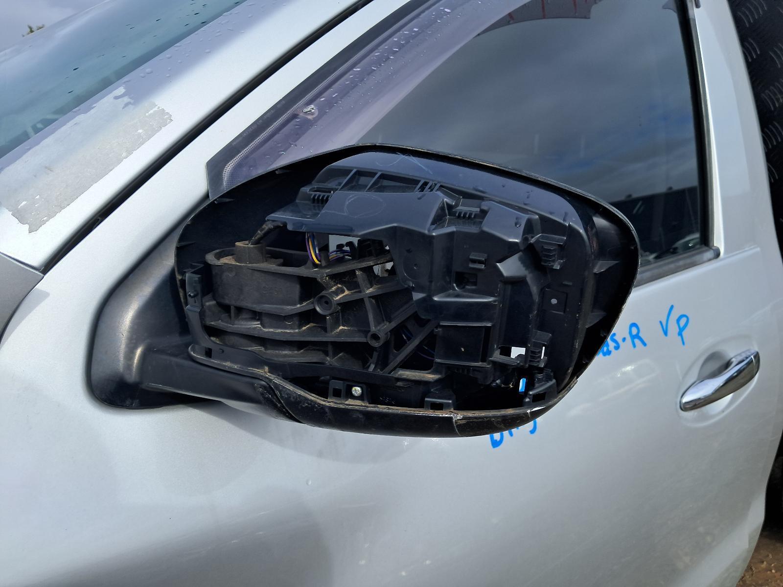 View Auto part Rocker Assy/Cover Nissan Navara 2018