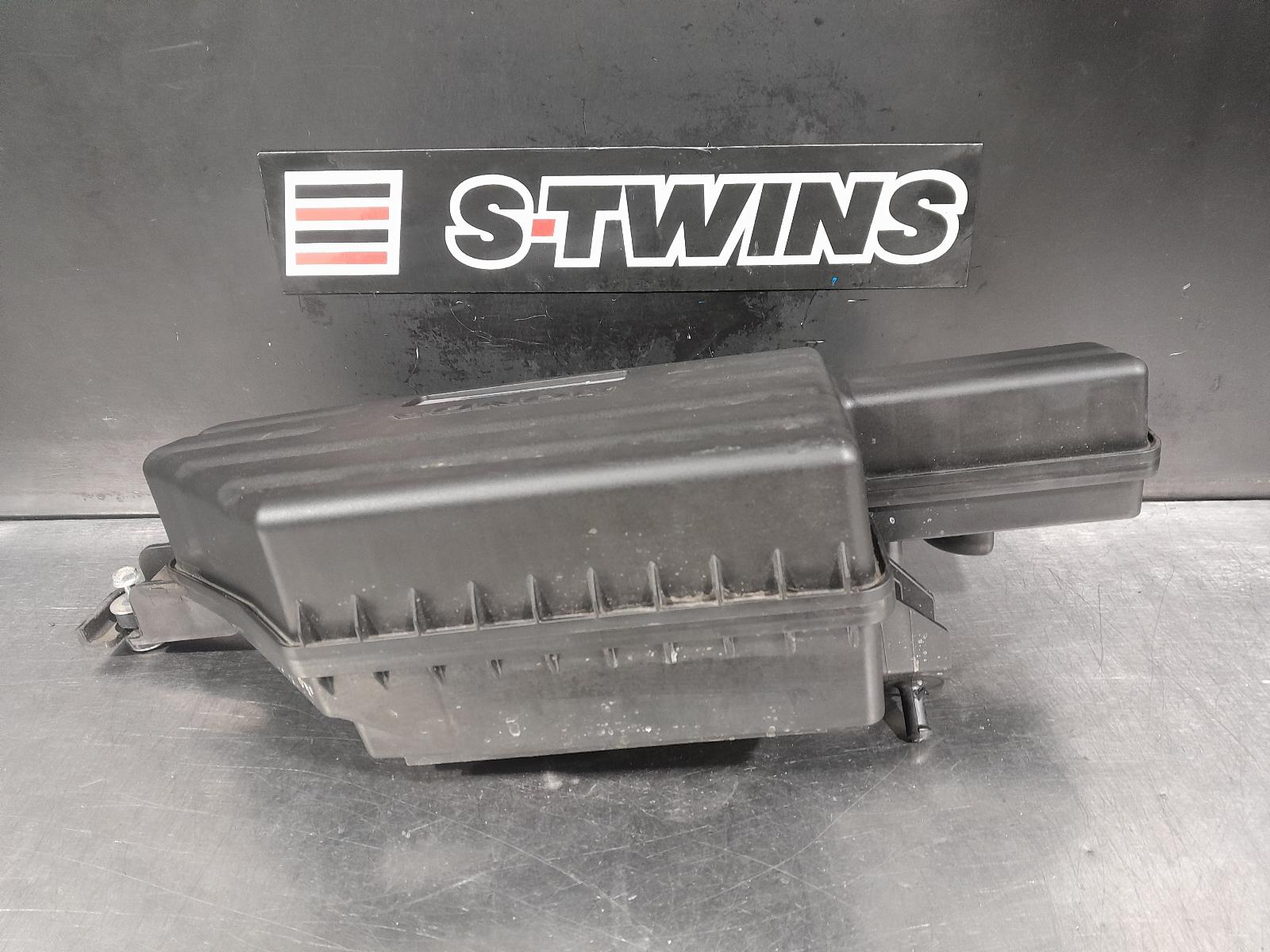 2020 Honda Crv Air Cleaner/Box View Auto part Air Cleaner/Box Honda Crv 2020